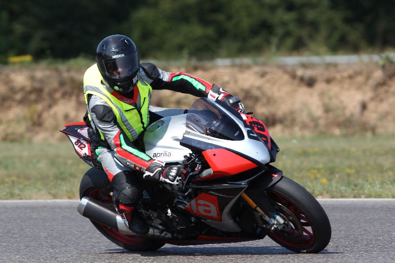 /Archiv-2018/44 06.08.2018 Dunlop Moto Ride and Test Day  ADR/Strassenfahrer-Sportfahrer grün/65